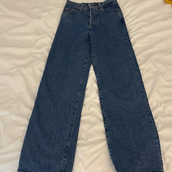 Ribcage Straight Ankle Women's Jeans - Picture 2 of 4